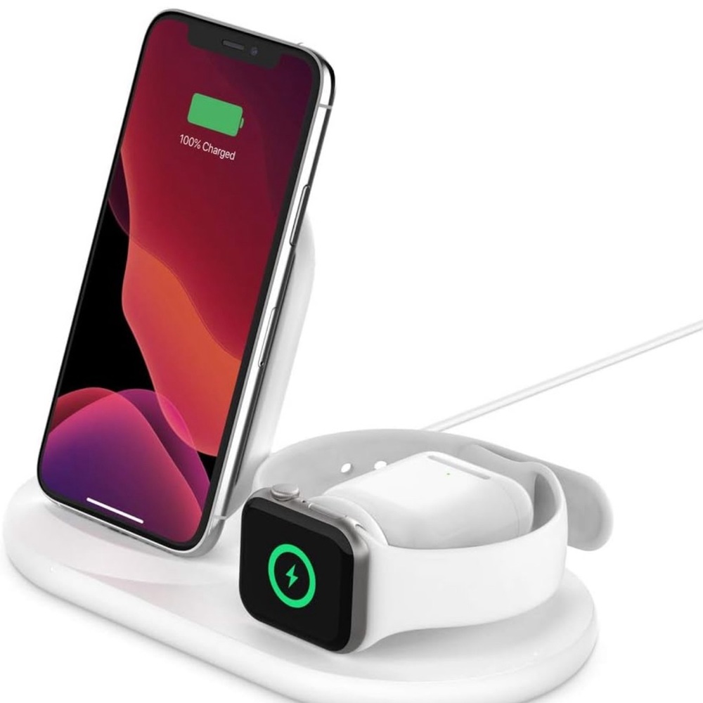 Belkin 3-in-1 Fast wireless charging stand